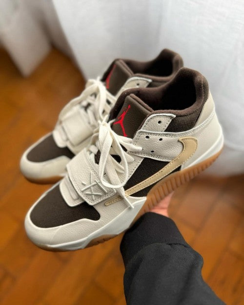 Nikee Air Jordan 1 x Travis Scott JumpMan Jack SurPlus Nikee Air Jordan 1 x Travis Scott JumpMan Jack SurPlus