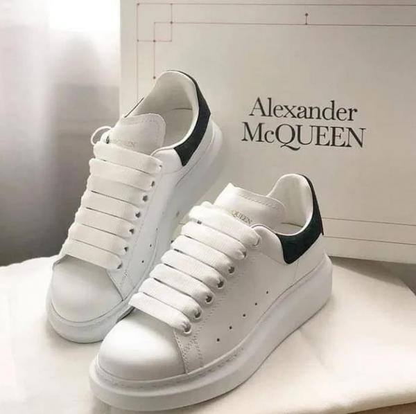Alexander MC Queen White Black – LUXZILLA