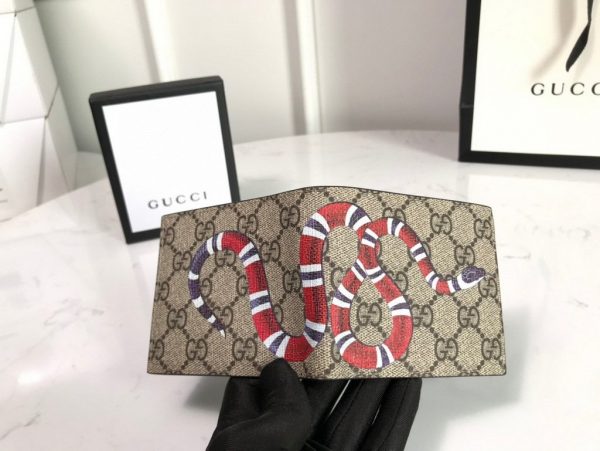 Gucci GG Supreme 'Bees' Continental Zip Around Long Purse Wallet - SOLD
