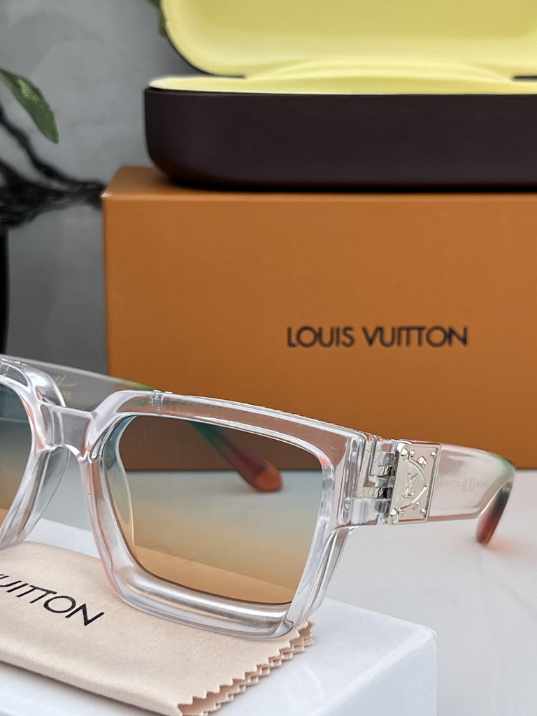 Clear Louus Vuitton