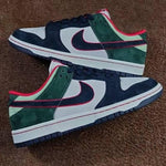 Nike SB Dunk Low Greenback