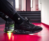 Nike Airmax 720 Triple Black