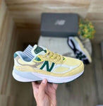 New Balance 990V6 Lemonade