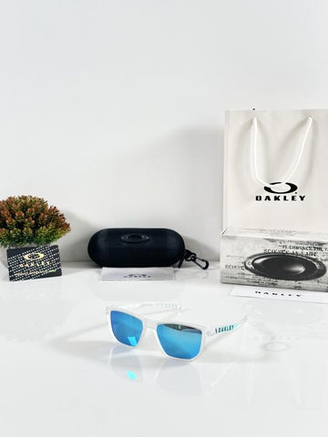 Oakley 3382 Ice Aqua