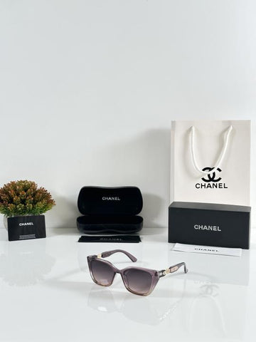 Chanel WMNS 2903 Purple