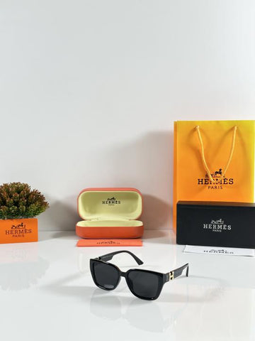 Hermes WMNS 0535 Black