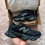 New Balance 9060 Full Black