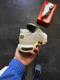 Nikee AirMax Plus TN Beige Olive