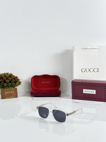 Gucci 2837 Water Black