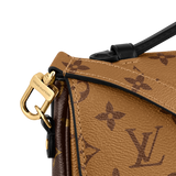 Louiis Vuitton Pochette Mtis